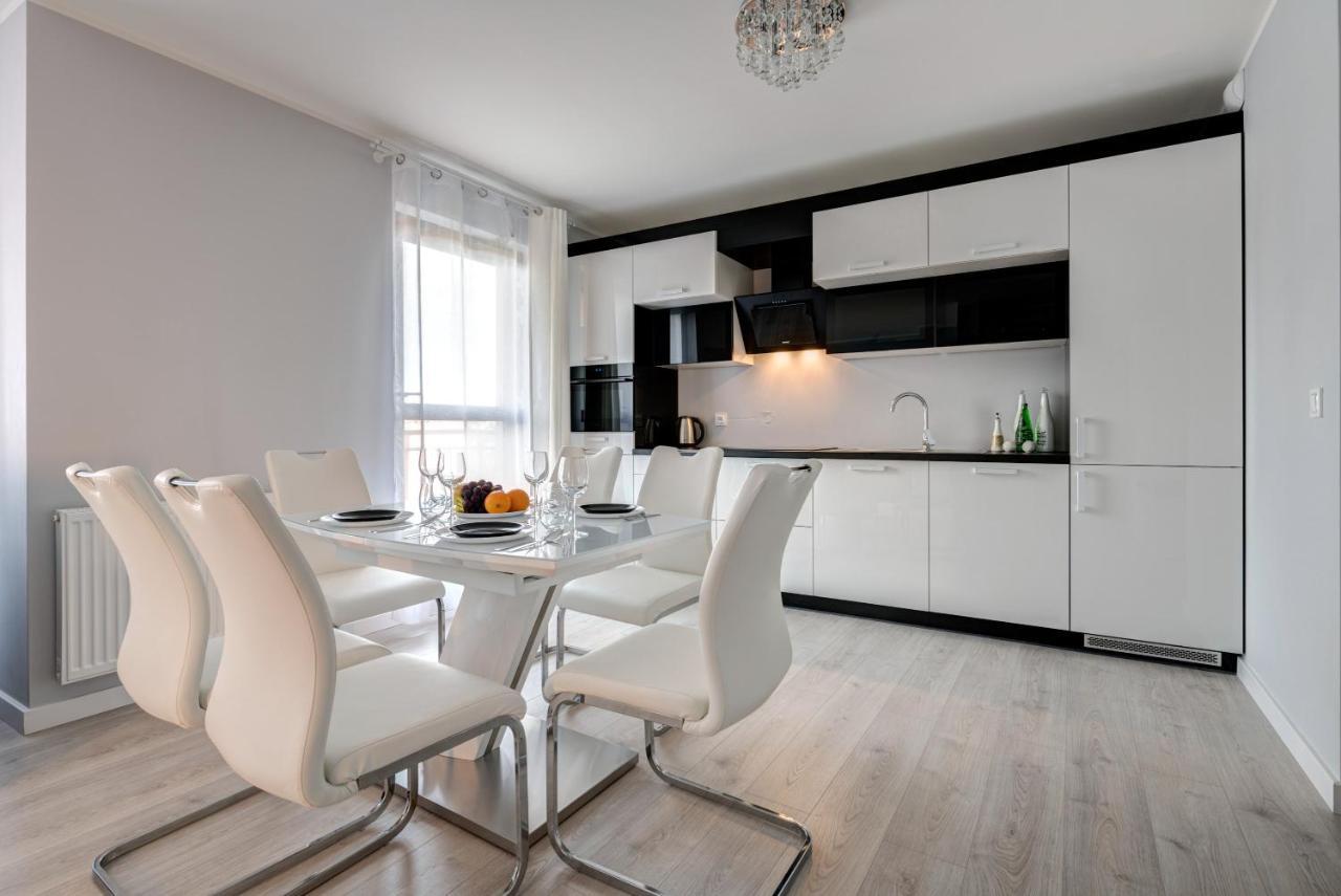 Live & Travel Apartments - Waterlane Island Gdansk Exterior photo